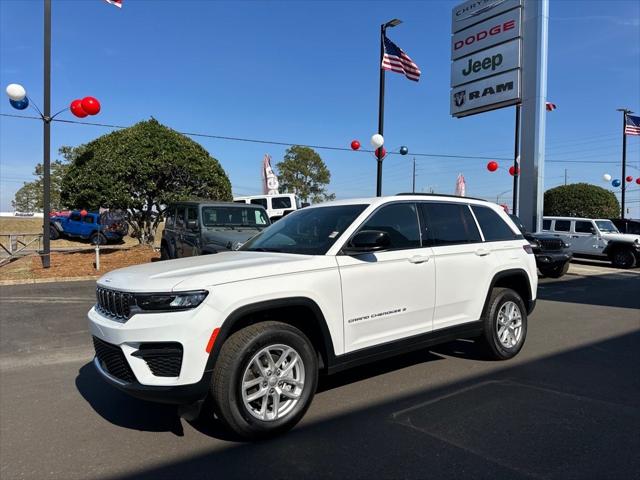 2025 Jeep Grand Cherokee GRAND CHEROKEE LAREDO X 4X2