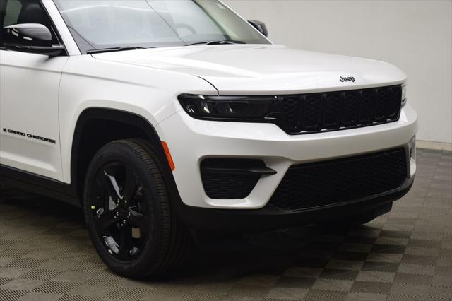 2025 Jeep Grand Cherokee GRAND CHEROKEE ALTITUDE X 4X4
