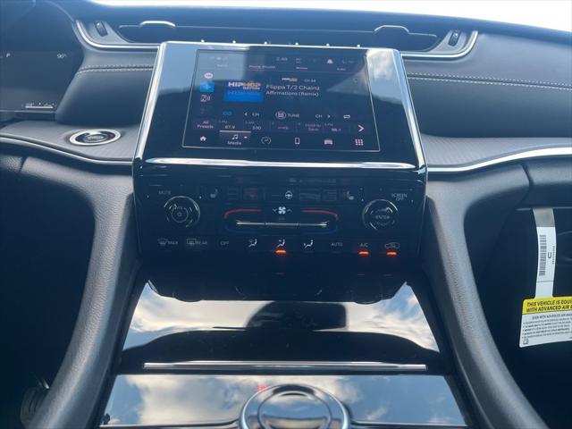 2025 Jeep Grand Cherokee GRAND CHEROKEE ALTITUDE X 4X2 2025 Jeep Grand Cherokee GRAND CHEROKEE ALTITUDE X 4X2