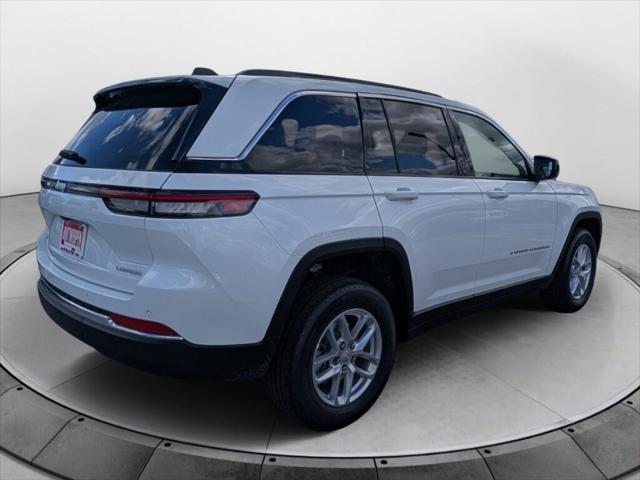 2025 Jeep Grand Cherokee GRAND CHEROKEE LAREDO X 4X4 2025 Jeep Grand Cherokee GRAND CHEROKEE LAREDO X 4X4