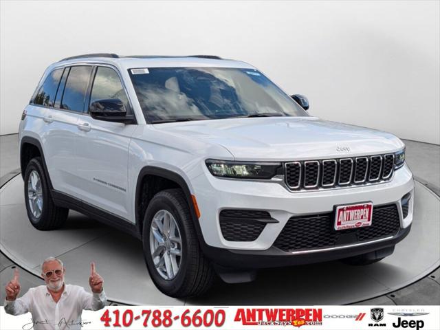 2025 Jeep Grand Cherokee GRAND CHEROKEE LAREDO X 4X4 2025 Jeep Grand Cherokee GRAND CHEROKEE LAREDO X 4X4