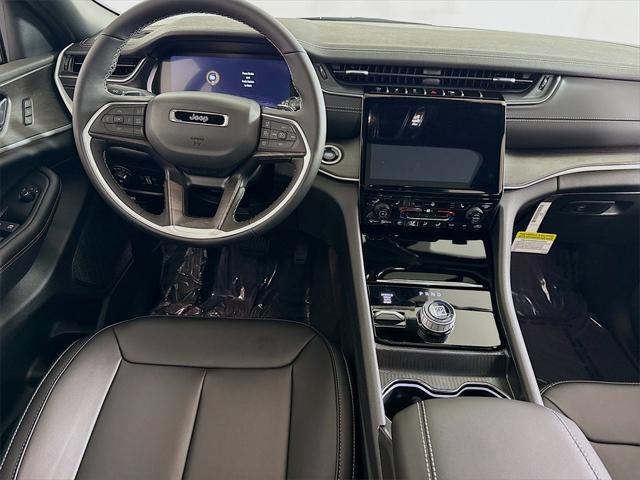 2025 Jeep Grand Cherokee GRAND CHEROKEE LIMITED 4X4 2025 Jeep Grand Cherokee GRAND CHEROKEE LIMITED 4X4