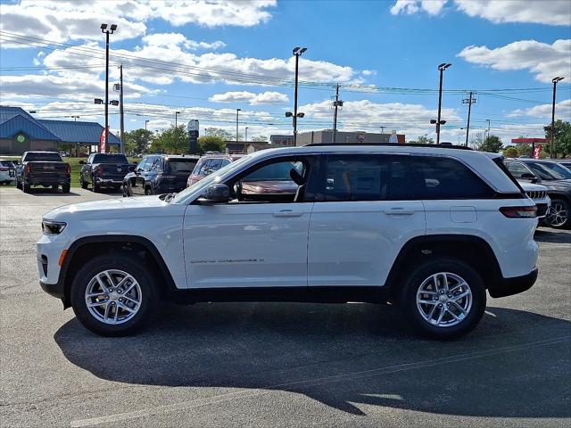2025 Jeep Grand Cherokee Laredo X 4x4