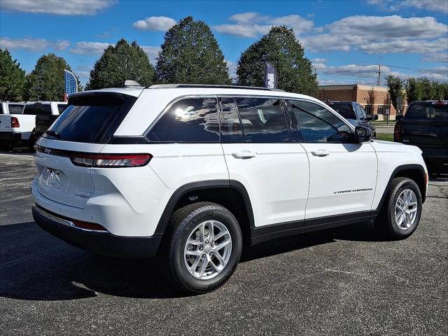 2025 Jeep Grand Cherokee Laredo X 4x4