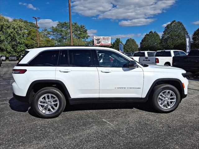 2025 Jeep Grand Cherokee Laredo X 4x4
