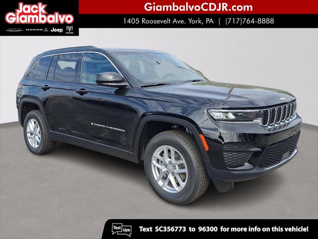 2025 Jeep Grand Cherokee GRAND CHEROKEE LAREDO X 4X4