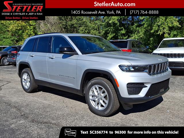 2025 Jeep Grand Cherokee GRAND CHEROKEE LAREDO X 4X4 2025 Jeep Grand Cherokee GRAND CHEROKEE LAREDO X 4X4