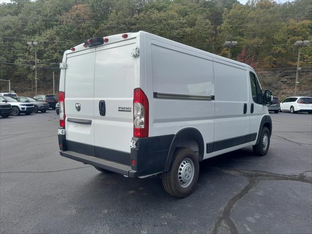 2026 Ram ProMaster Cargo Van Tradesman Low Roof 136" WB w/Pass Seat