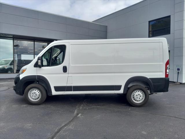 2026 Ram ProMaster Cargo Van Tradesman Low Roof 136" WB w/Pass Seat