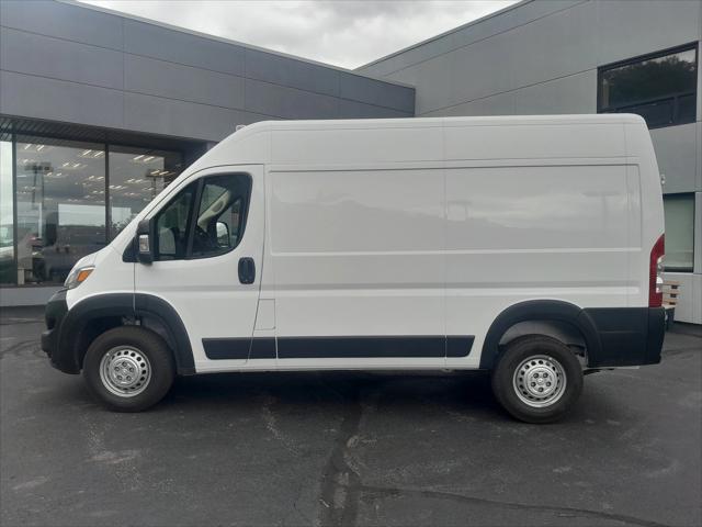 2026 Ram ProMaster Cargo Van Tradesman High Roof 136" WB w/Pass Seat