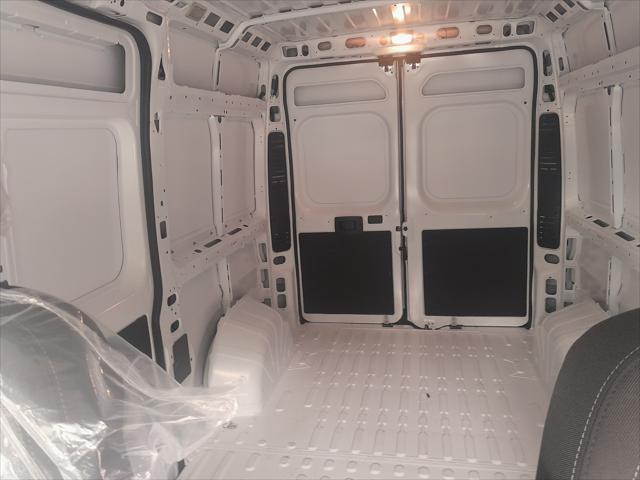 2026 Ram ProMaster Cargo Van Tradesman High Roof 136" WB w/Pass Seat