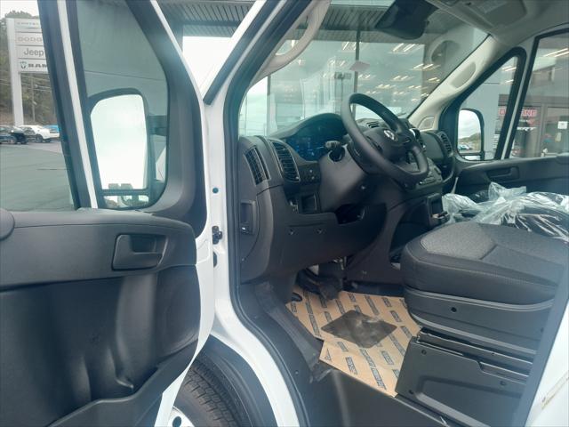 2026 Ram ProMaster Cargo Van Tradesman High Roof 136" WB w/Pass Seat