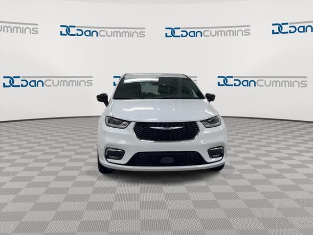 2026 Chrysler Pacifica PACIFICA SELECT AWD 2026 Chrysler Pacifica PACIFICA SELECT AWD
