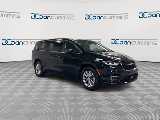 2026 Chrysler Pacifica PACIFICA SELECT AWD 2026 Chrysler Pacifica PACIFICA SELECT AWD