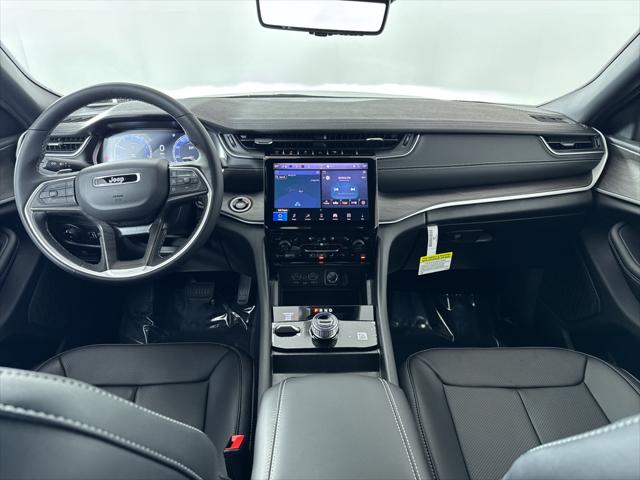 2025 Jeep Grand Cherokee GRAND CHEROKEE LIMITED 4X4 2025 Jeep Grand Cherokee GRAND CHEROKEE LIMITED 4X4