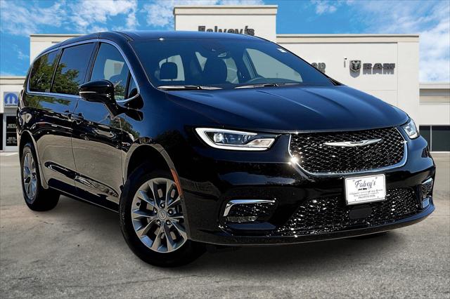 2026 Chrysler Pacifica PACIFICA SELECT AWD