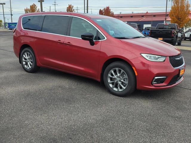 2026 Chrysler Pacifica PACIFICA SELECT AWD