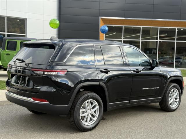 2025 Jeep Grand Cherokee GRAND CHEROKEE LAREDO X 4X4 2025 Jeep Grand Cherokee GRAND CHEROKEE LAREDO X 4X4