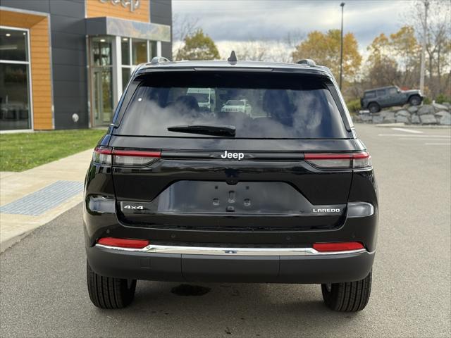 2025 Jeep Grand Cherokee GRAND CHEROKEE LAREDO X 4X4 2025 Jeep Grand Cherokee GRAND CHEROKEE LAREDO X 4X4