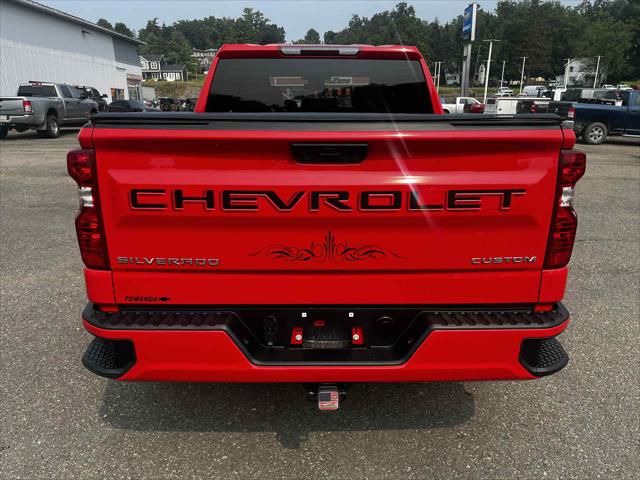 2024 Chevrolet Silverado 1500 4WD Crew Cab Short Bed Custom 2024 Chevrolet Silverado 1500 4WD Crew Cab Short Bed Custom