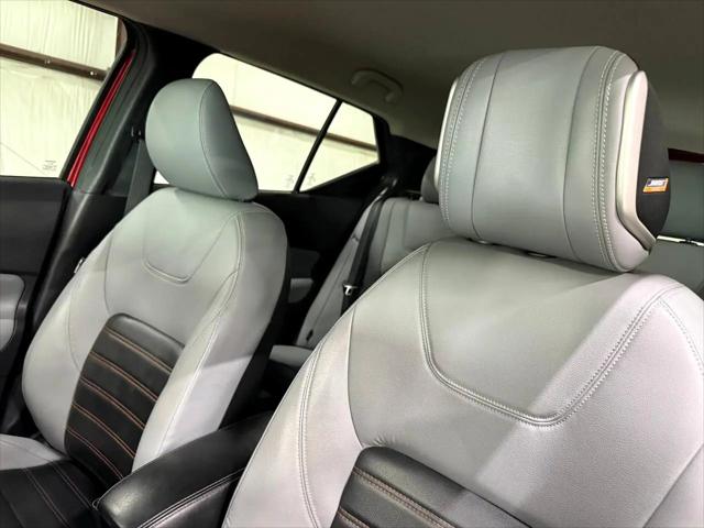 2022 Nissan Kicks SR Xtronic CVT