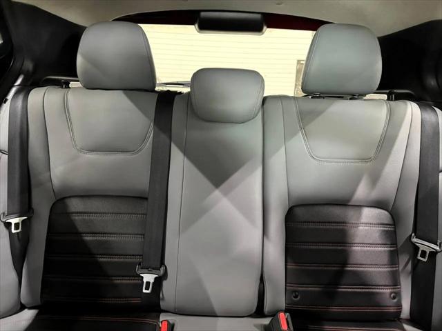 2022 Nissan Kicks SR Xtronic CVT