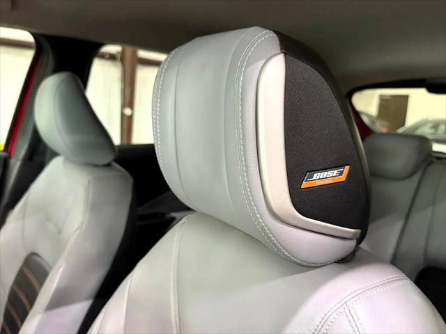 2022 Nissan Kicks SR Xtronic CVT