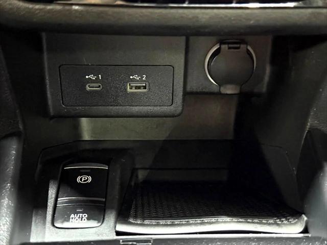 2022 Nissan Kicks SR Xtronic CVT