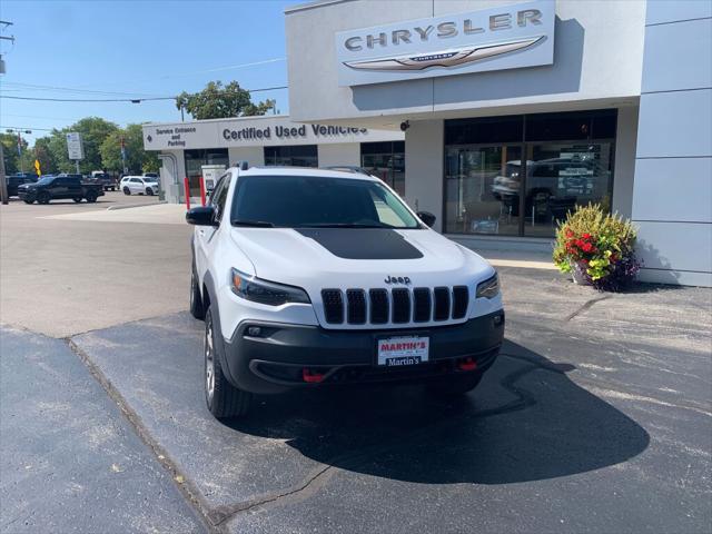 2022 Jeep Cherokee Trailhawk 4x4 2022 Jeep Cherokee Trailhawk 4x4