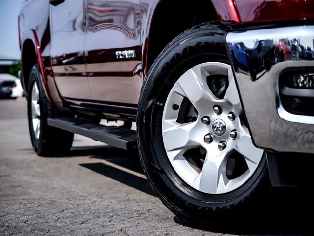 2025 RAM 1500 Lone Star Crew Cab 4x4 57 Box