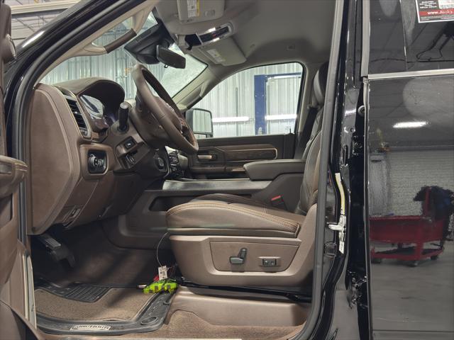 2025 RAM 3500 Limited Longhorn Crew Cab 4x4 8 Box