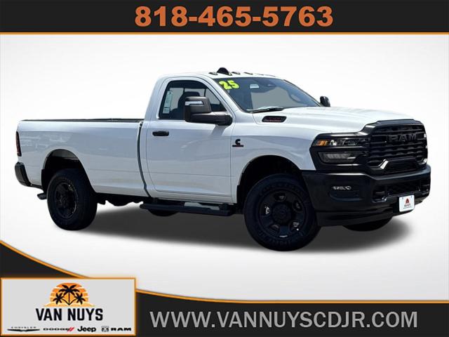 2025 RAM Ram 3500 RAM 3500 TRADESMAN REGULAR CAB 4X4 8 BOX