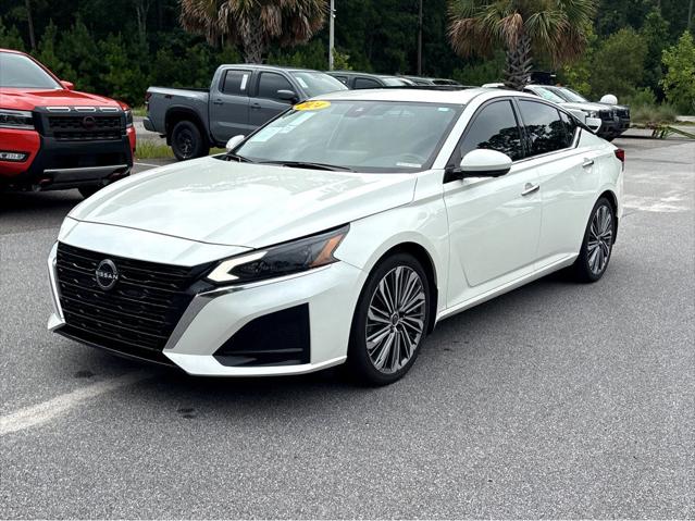 2024 Nissan Altima SL FWD
