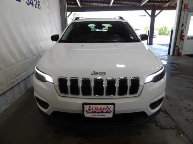 2022 Jeep Cherokee Latitude Lux 4x4 2022 Jeep Cherokee Latitude Lux 4x4