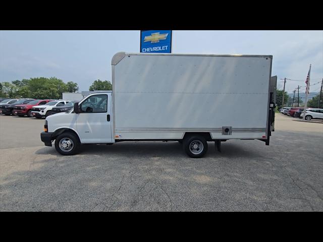 2018 Chevrolet Express Cutaway Work Van