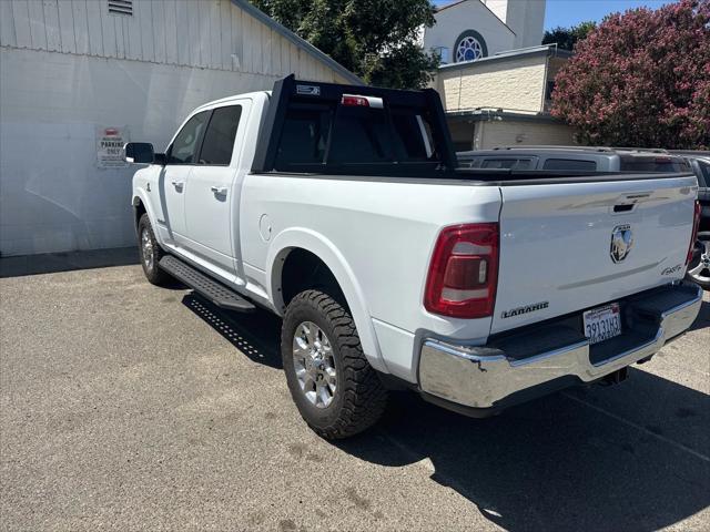 2020 RAM 2500 Laramie Crew Cab 4X4 64 Box