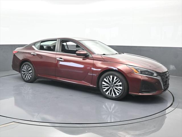 2023 Nissan Altima SV FWD