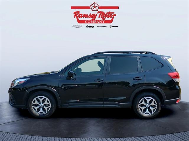 2022 Subaru Forester Premium 2022 Subaru Forester Premium