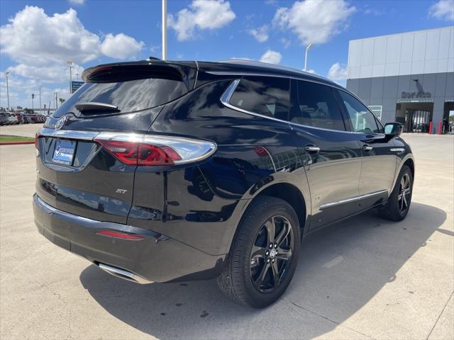 2024 Buick Enclave Essence FWD