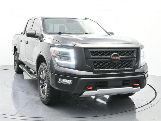 2021 Nissan TITAN Crew Cab PRO-4X 4x4