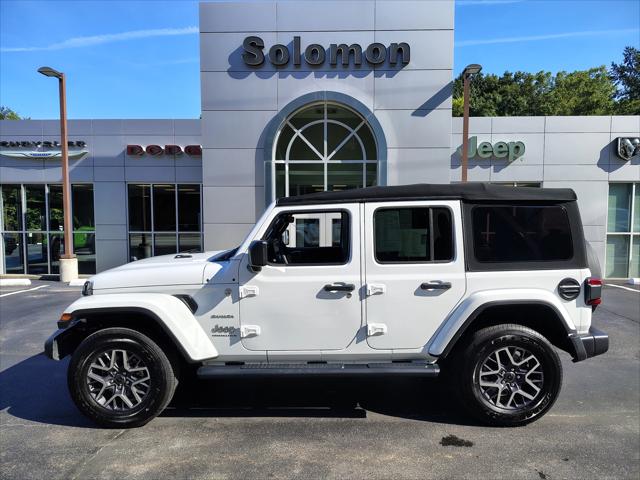 2024 Jeep Wrangler 4-Door Sahara 4x4