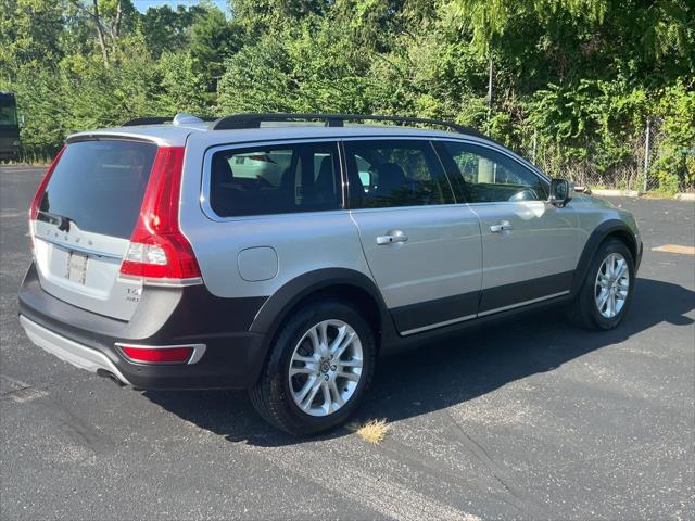 2015 Volvo XC70 T6 Platinum