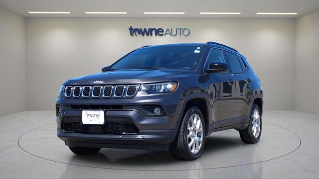 2023 Jeep Compass Latitude Lux FWD