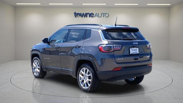2023 Jeep Compass Latitude Lux FWD