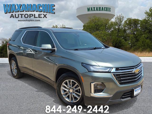 2023 Chevrolet Traverse AWD LT Cloth