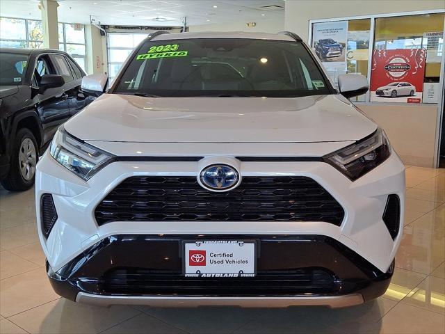 2023 Toyota RAV4 Hybrid SE