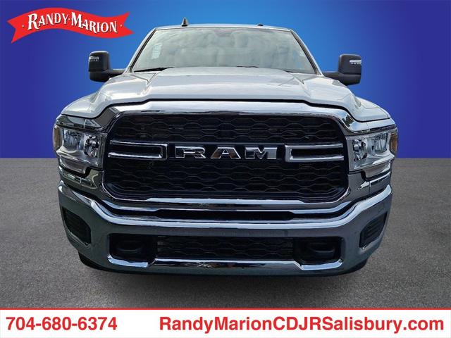 2024 RAM 2500 Tradesman Crew Cab 4x4 8 Box
