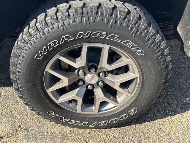 2021 GMC Canyon 4WD Crew Cab Short Box AT4 - Leather
