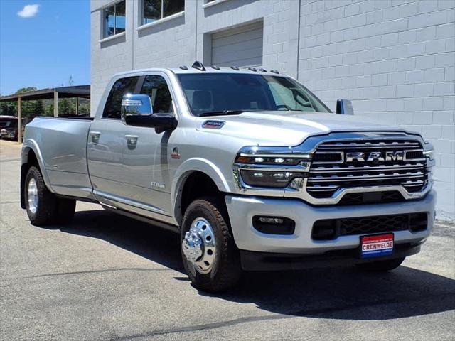 2026 RAM Ram 3500 RAM 3500 LIMITED LONGHORN CREW CAB 4X4 8 BOX