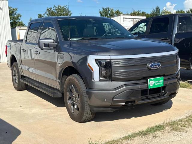 2022 Ford F-150 Lightning Lariat